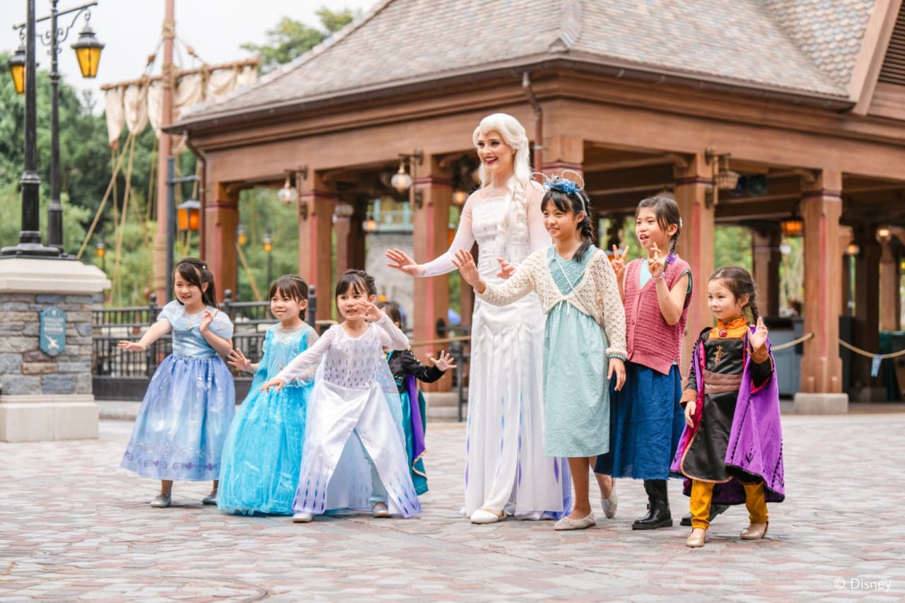 Hong Kong Disneyland Park Ticket - image 51